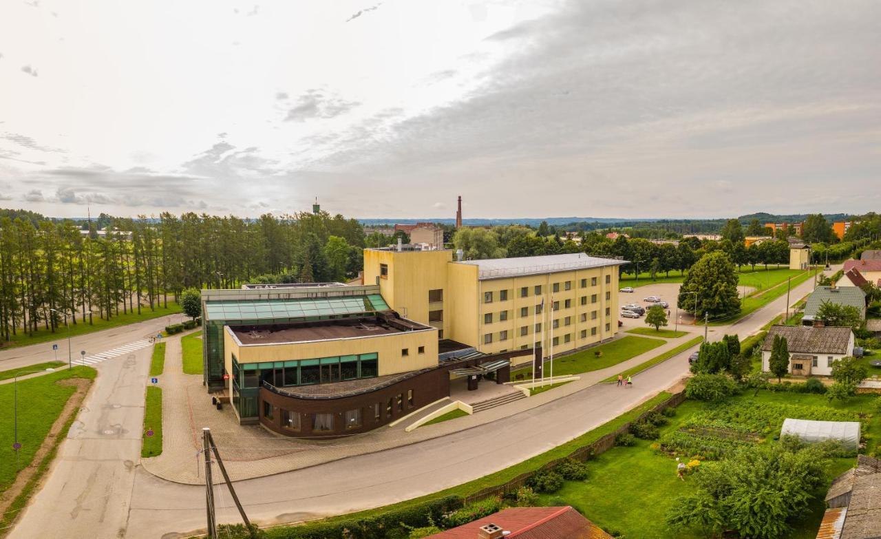 Hotel Tigra Priekuļi Eksteriør bilde